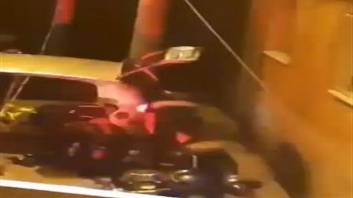 İzmir’de polis, denetlemeden kaçan otomobili lastiklerine ateş açarak durdurdu: 2 gözaltı