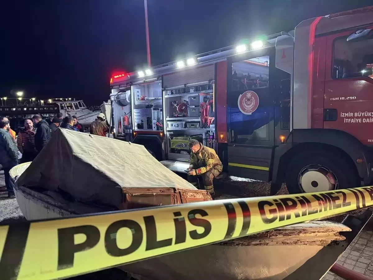 İzmir’de dehşet gecesi: Tekneler alev aldı 1 kişi hayatını kaybetti