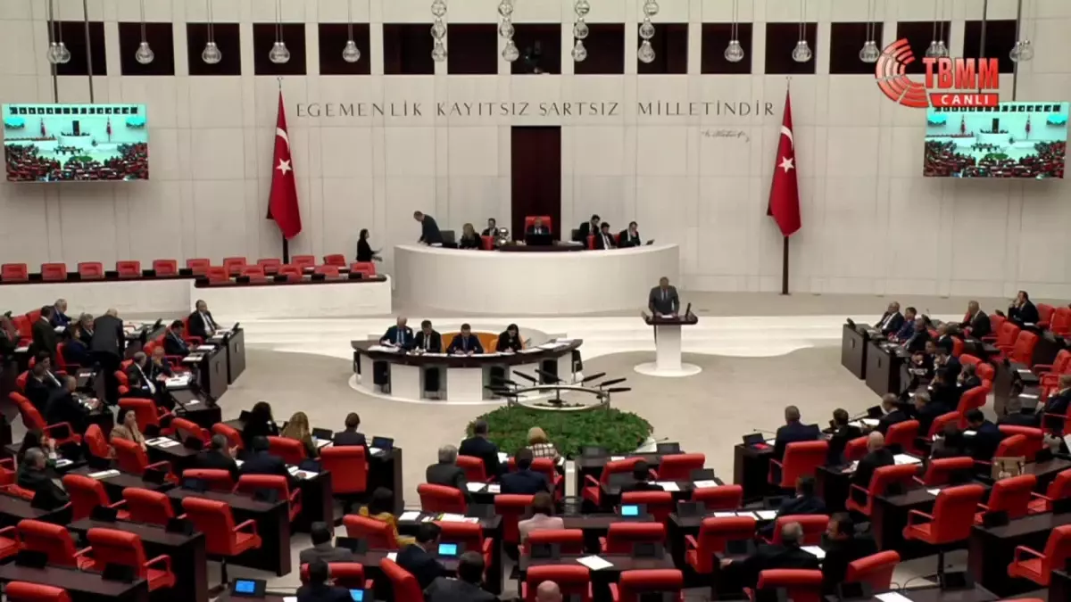 TBMM’de Laiklik Tartışmaları