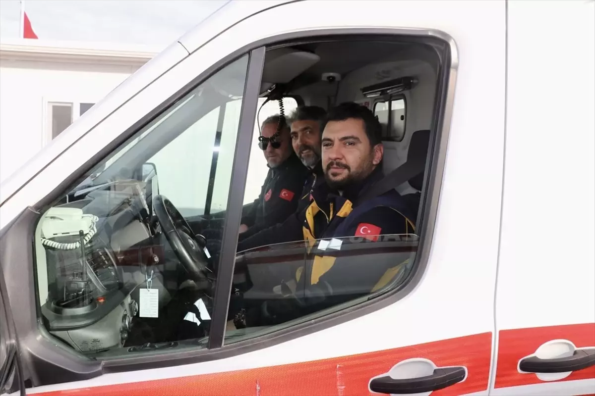 Acil Tıp Teknisyeninden Zıpkınla Stres Atma Yöntemi