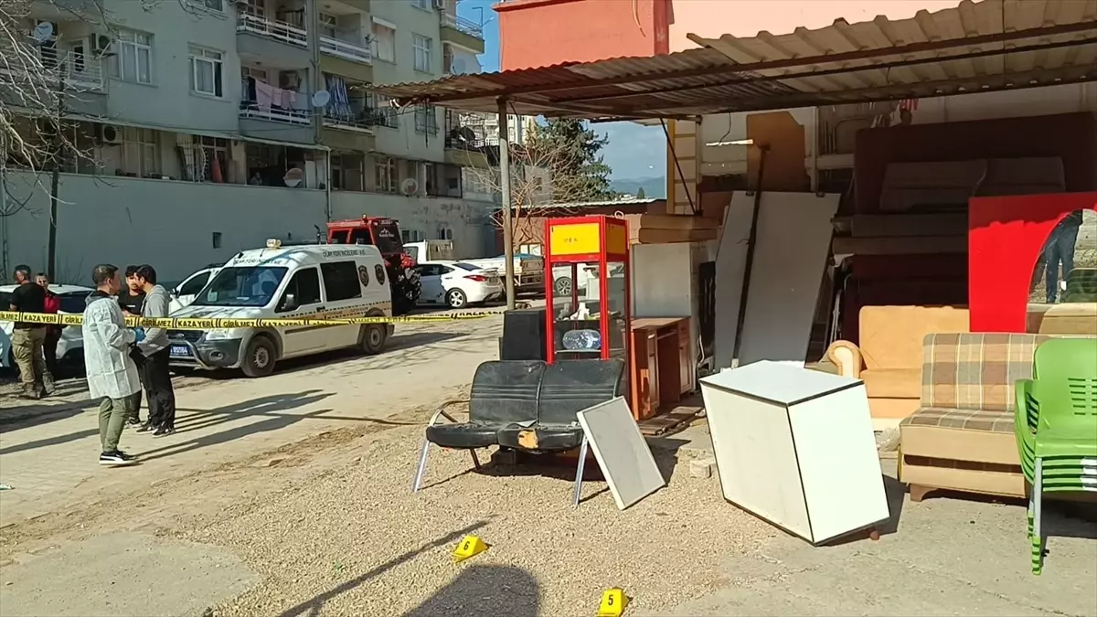 Kozan’da İş Yeri Kurşunlandı, 2 Şüpheli Tutuklandı